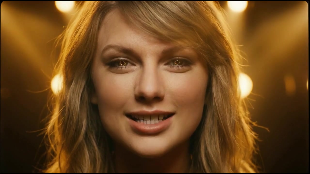 聚光灯下华丽觉醒,从此以后我只为自己而唱